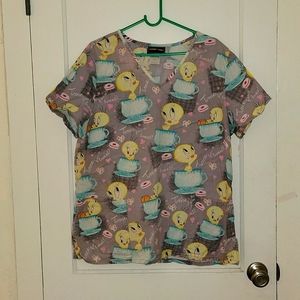 Women's Size Large Tweety Bird Double Pocketed Scrub Top